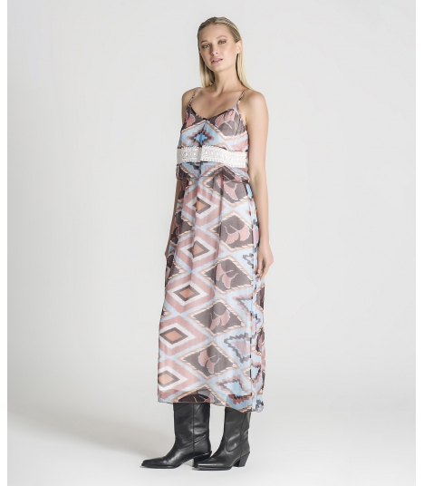 Vestido étnico detalhe com renda