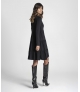 Vestido decote em v com folhos