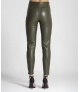 Legging em napa fecho lateral