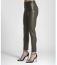 Legging em napa fecho lateral