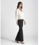 Calça com fecho lateral