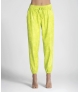 Calça jogger com cordão