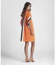 Vestido canelado com riscas