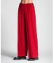 Calça fina com elástico na cinta