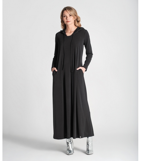 Vestido de capucho