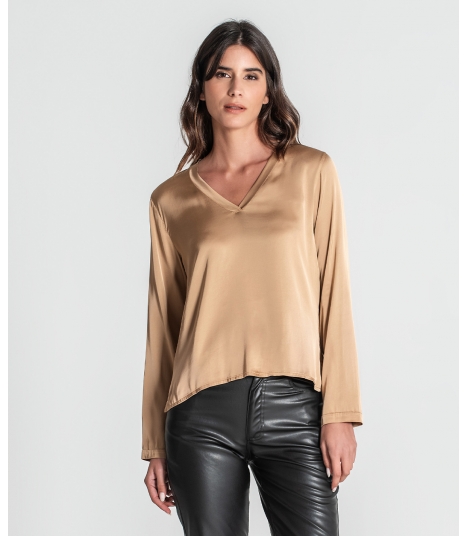 Blusa decote em v manga comprida