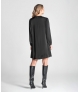 Vestido decote em v curto