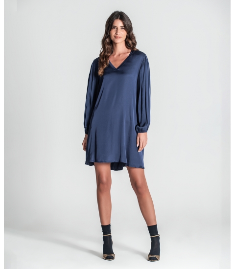 Vestido decote em v curto