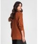 Camisola perfurada sem renda