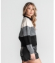 Camisola riscas com bordado