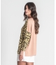 Camisola animal print com risca lantejoulas