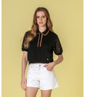 Camisola com mangas em renda