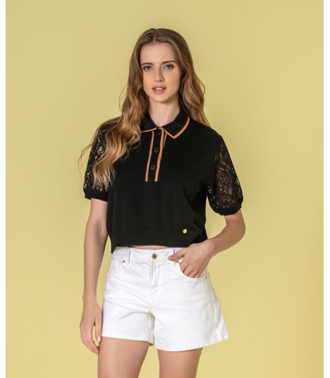 Camisola com mangas em renda