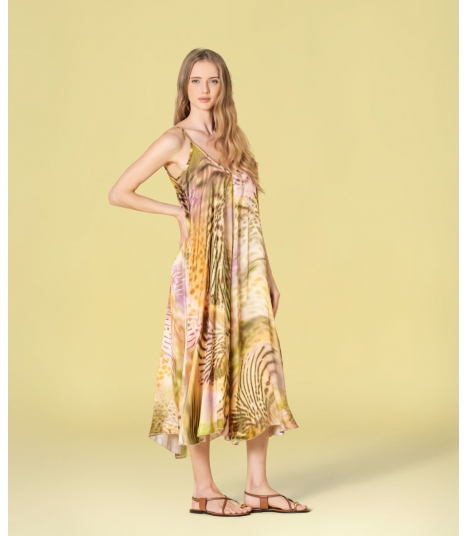 Vestido com estampado tropical