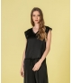 Blusa decote em v acetinada
