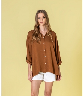 Blusa com manga curta acetinada