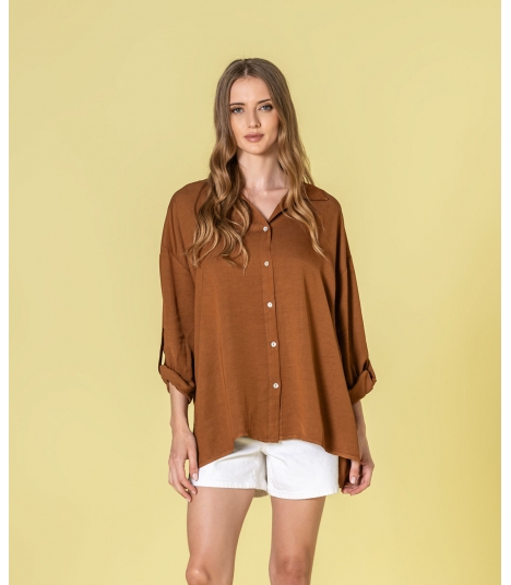Blusa com manga curta acetinada
