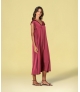 Vestido decote em v acetinado