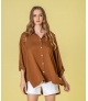 Camisa comprida com mangas ajustáveis