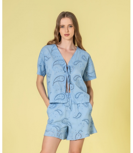 Blusa bordado inglês