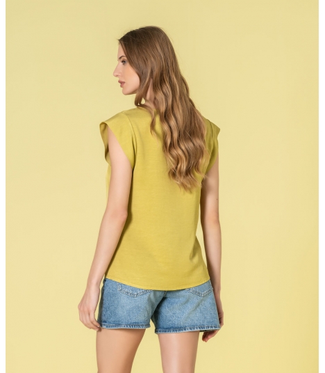 Blusa decote em v com folho na manga