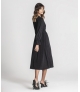 Vestido com pontos brilhantes