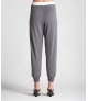 Calça lisa com cordão